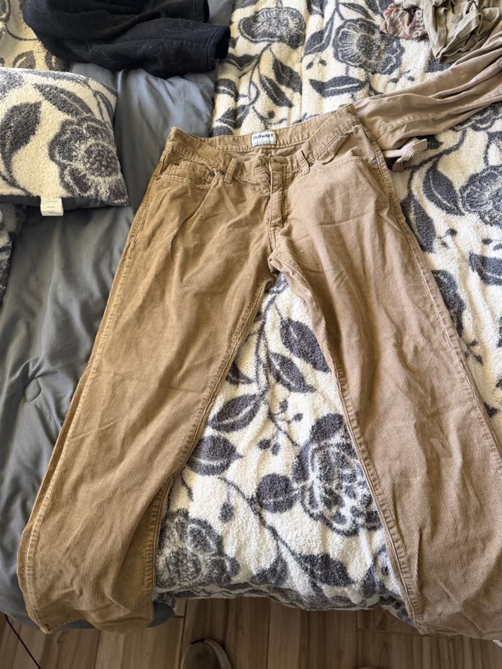 Old Navy Corduroy Pants in Light Brown